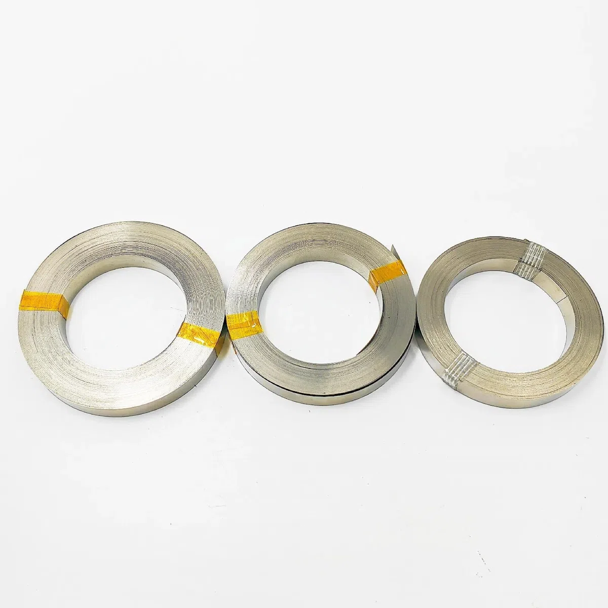 Reines Nickel-Metall, Nickelstreifen for Batterie-Punktschweißen, 99,96% Reinheit, 0,1–0,2 mm Dicke, 6–10 mm Breite, Silber, 1 Rolle(0.2x8mmx10m)