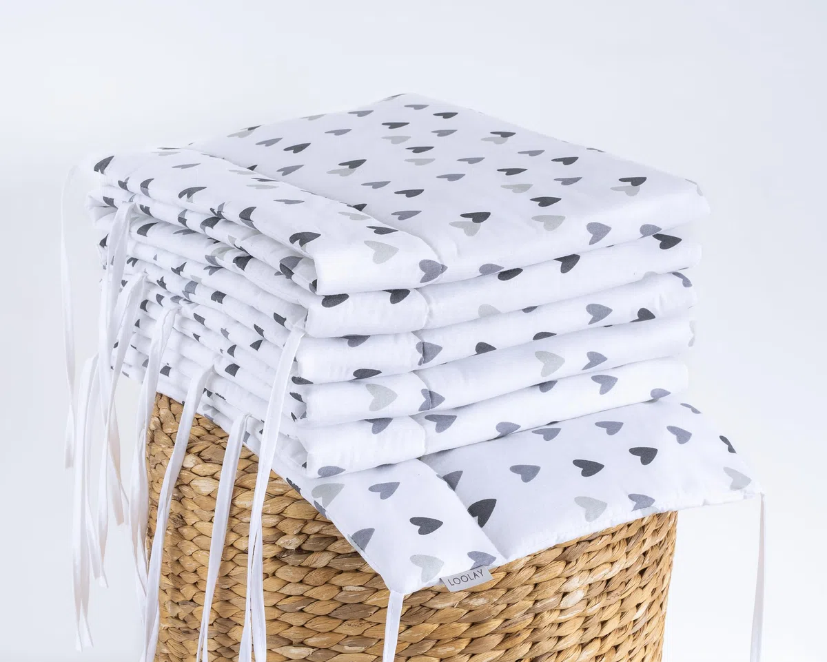 LOOLAY GRAU Herz Herzchen 420, 360, 210, 180 x 30 cm für 140 x 70 oder 120 x 60 cm Baumwolle Netzstoff Handmade - PASST NUR ZU DEN ANGEGEBENEN GRÖSSEN ! (420 cm)
