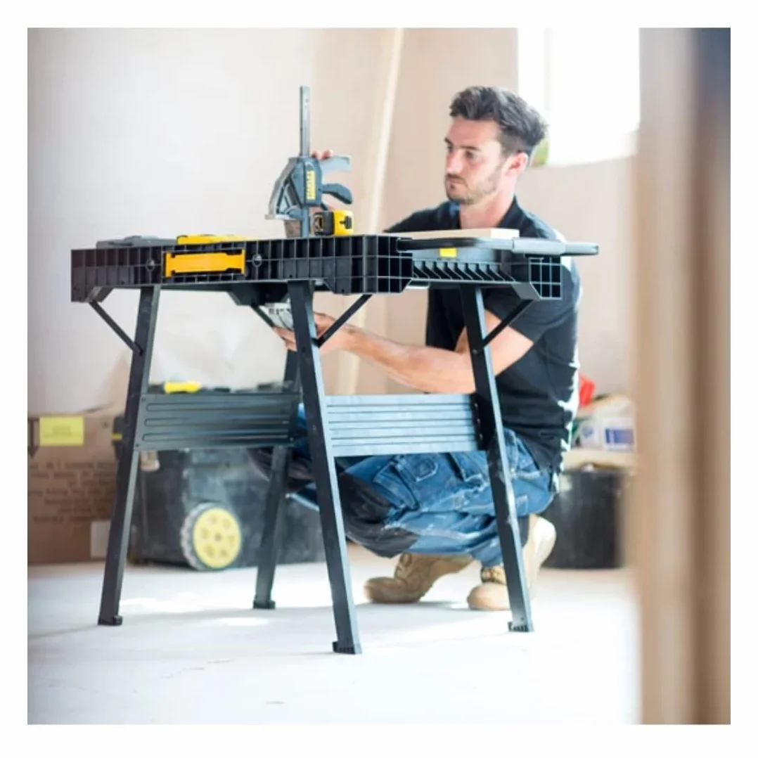 STANLEY FATMAX Express Klappwerkbank - Tragbare Arbeitsfläche mit 450 kg großer Tragfähigkeit, klemmkompatibel, 10 kg Gewicht, FMST1-75672