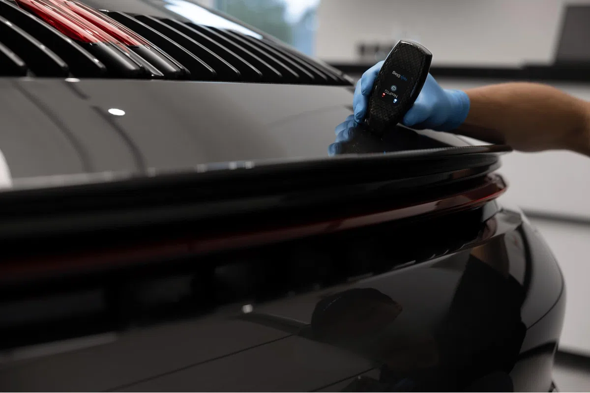 NexPTG Pro Carbon Lackmessgerät Auto mit App für iOS & Android| Professionelles lackdickenmessgerät & Lackprüfgerät | Lackmessgerät | Lackschichtmessung App