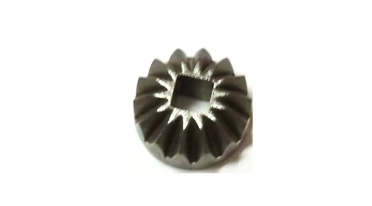 Makita 227496-2 Spiralkegelrad für Modell UC4020A Kettensägen, 14 Zähne
