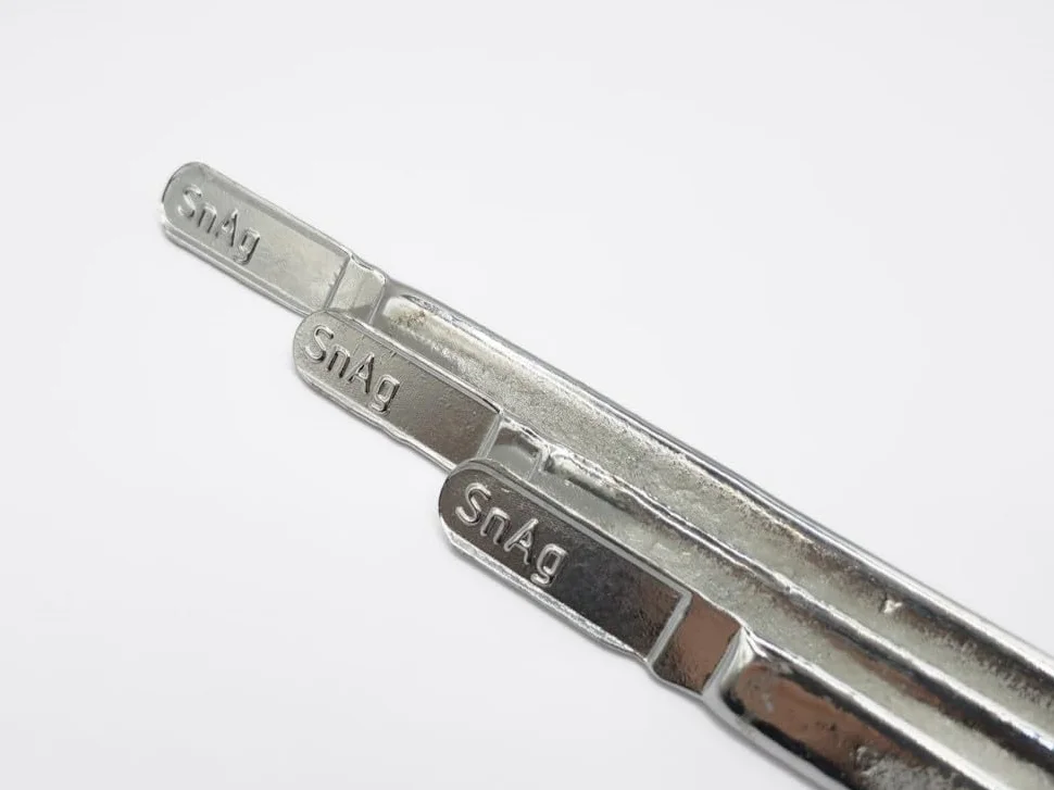Zinn Lötzinn Stangen SnAg4 Dreikant Stab 100g-1kg, 100% Bleifreies Zinnlot Zinn-Silber-Lot für Weichlöten in der Elektrotechnik und Sanitärbereich (1, 100 g)