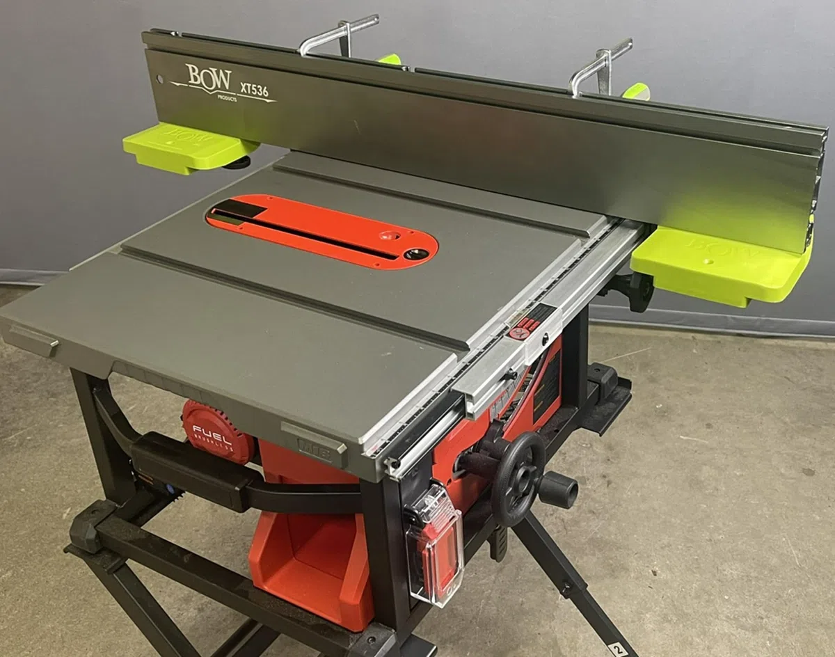 BOW Products XT2 T-Track Clamps - Hebelzwingen für XT XTENDER Fences (XT524, XT536, XT546) - Schnellspannzwingen für T-Track und Holz­bearbeitung - 2er-Pack