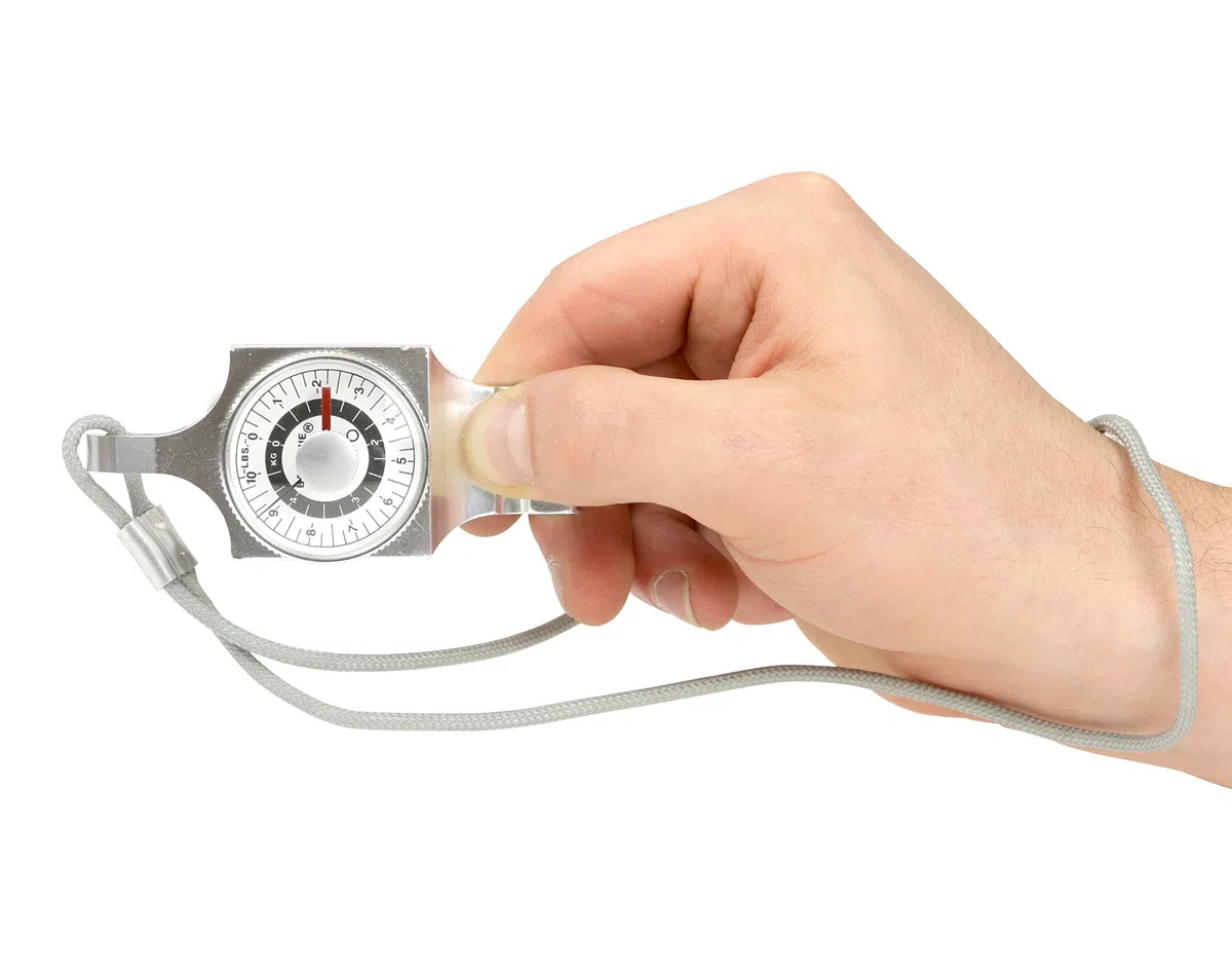 Baseline Mechanical Pinch Gauge Silber 4,5 kg Kapazität – Handkraftmessgerät für Spitzen-, Schlüssel- und Palmargriffmessung mit Transportkoffer