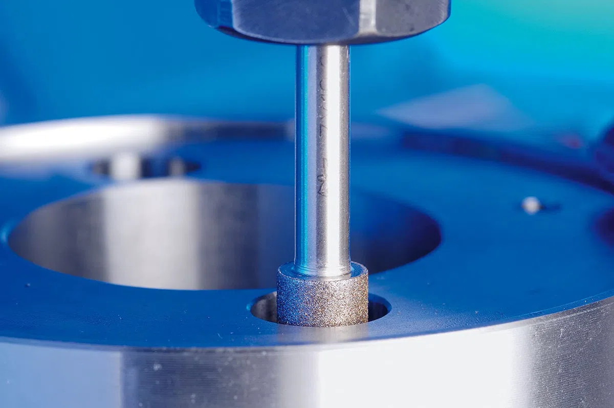 PFERD TOOLS Diamant-Schleifstift Zylinderform | Ø 12,0mm Schaft-ø 6mm D126 (mittel) | 36012010 – zum Schleifen von Bohrungen/Radien