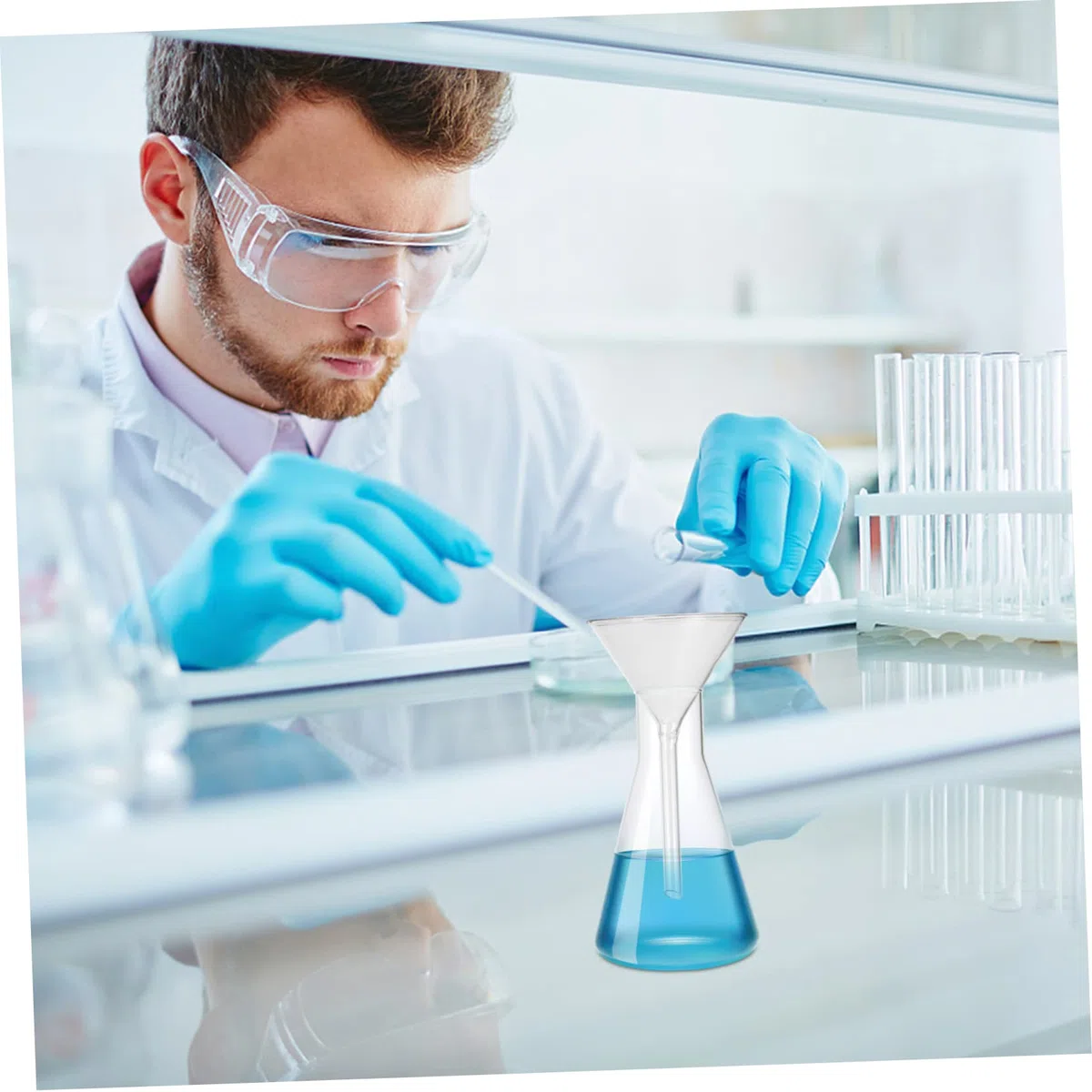 4 Stück Glasfiltertrichter Klein aus Glas mit Kurzer Stiellänge Widerstandsfähig gegen Chemische Angriffe und Thermische Schocks für Laborzwecke und Analytische Chemie
