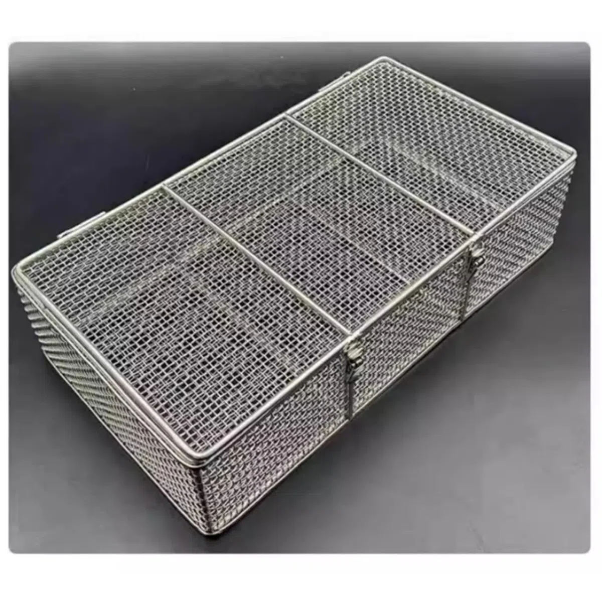 Medical 304 Desinfektionskorb aus Edelstahl, Wiederverwendbare Sterilisationskörbe mit Einziehbarem Griff und Deckel, für Chirurgische Medizinische Dentalinstrumente, WWFKWEMK, 25 * 15 * 10cm