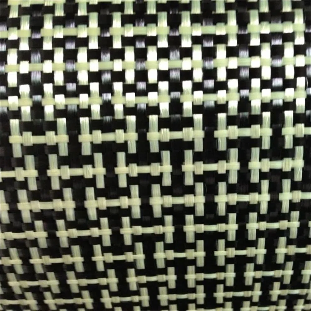 Gelbes Kevlar- und Kohlefaser-Mischgewebe, einfarbiges Hybrid-Carbon-Kevlar-Gewebe, 1100D / 3K, 200 g/m², 100cm X100cm