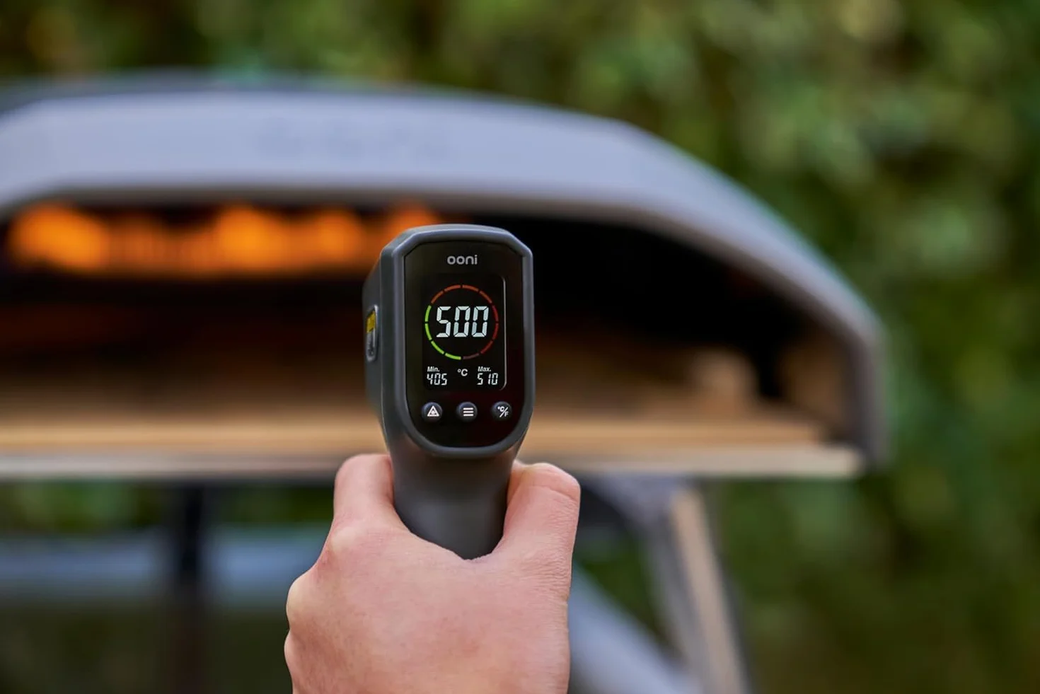 Ooni Digitales Laser Infrarot Thermometer - IR-Thermometer mit Sofortablesung – Pizzaofen Zubehör – Ooni Zubehör